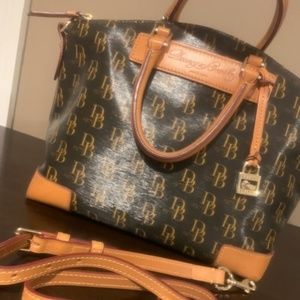 Dooney and Bourke Large Dark Brown/Tan Leather Sat